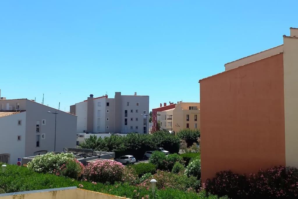Studio Port Du Cap D'Agde Extérieur photo