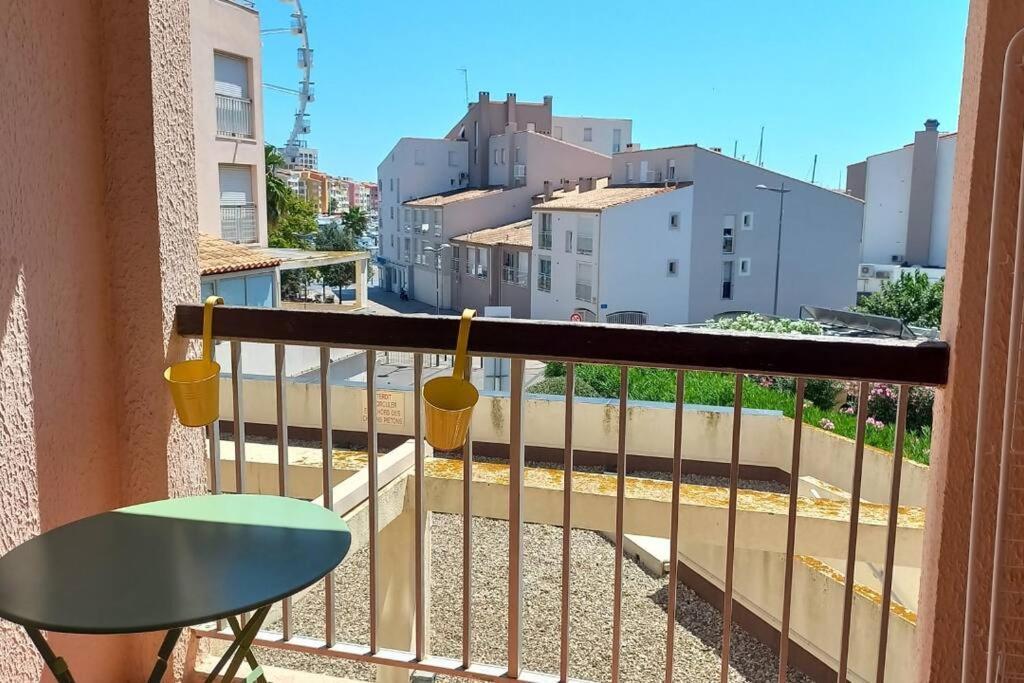 Studio Port Du Cap D'Agde Extérieur photo